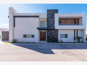 Casa en venta en Residencial Alpes, Torreón, Coahuila de Zaragoza