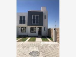 Casa en venta en San Francisco Ocotlán (Ocotlán), Coronango, Puebla