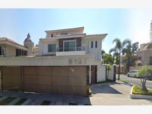 Casa en venta en Bugambilias, Zapopan, Jalisco