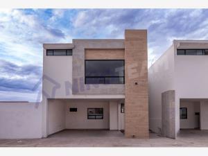 Casa en venta en Los Viñedos, Torreón, Coahuila de Zaragoza Casa en venta en Los Viñedos, Torreón, Coahuila de Zaragoza