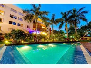 Departamento en venta en Zona Hotelera Norte, Puerto Vallarta, Jalisco