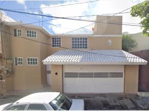 Casa en venta en Jardines de Mocambo, Boca del Río, Veracruz de Ignacio de la Llave