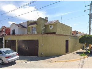 Casa en venta en Villas de Guanajuato, León, Guanajuato