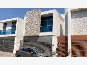 Casa en venta en Las Vegas II, Boca del Río, Veracruz de Ignacio de la Llave Casa en venta en Las Vegas II, Boca del Río, Veracruz de Ignacio de la Llave