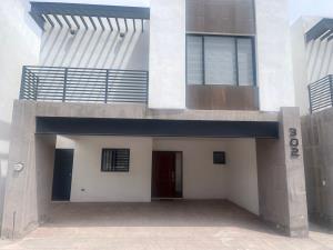 Casa en venta en Residencial Palma Real, Torreón, Coahuila de Zaragoza