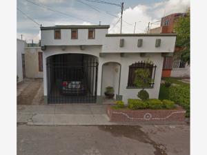 Casa en venta en Valle del Country, Tepic, Nayarit