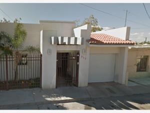 Casa en venta en Chihuahua Centro, Chihuahua, Chihuahua