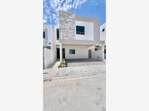 Casa en venta en Los Viñedos, Torreón, Coahuila de Zaragoza Casa en venta en Los Viñedos, Torreón, Coahuila de Zaragoza