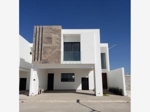 Casa en venta en Quintas del Palmar, Torreón, Coahuila de Zaragoza