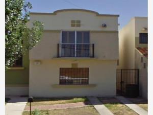 Casa en venta en Villas del Sol, Chihuahua, Chihuahua
