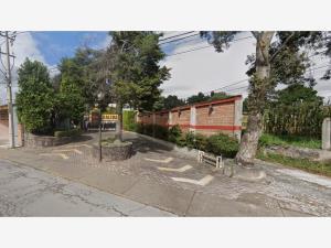 Casa en venta en Santa Maria Magdalena Ocotitlan, Metepec, México