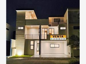 Casa en venta en Paseo de la Reina, Xalapa, Veracruz de Ignacio de la Llave