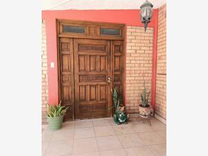 Casa en venta en Virreyes Residencial, Saltillo, Coahuila de Zaragoza
