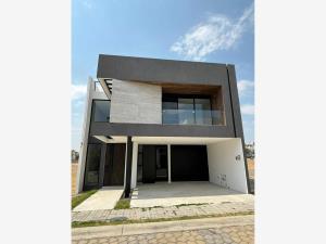 Casa en venta en Lomas de Angelópolis, San Andrés Cholula, Puebla