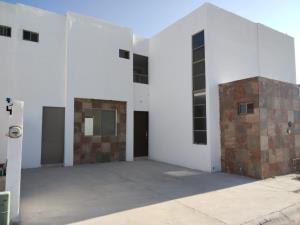 Casa en venta en Villas de las Perlas, Torreón, Coahuila de Zaragoza