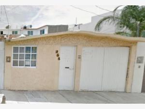 Casa en remate en La Estancia, Irapuato, Guanajuato