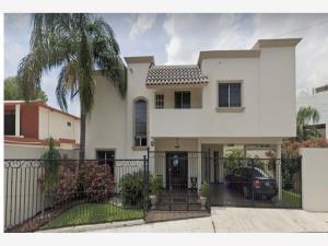 Casa en venta en Contry, Monterrey, Nuevo León