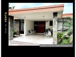 Casa en venta en Melchor Ocampo, Santiago, Nuevo León Casa en venta en Melchor Ocampo, Santiago, Nuevo León