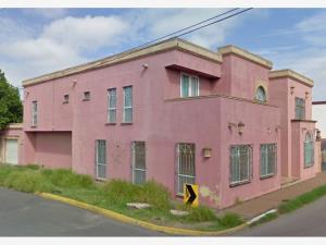 Casa en venta en Los Alamos, Nuevo Laredo, Tamaulipas