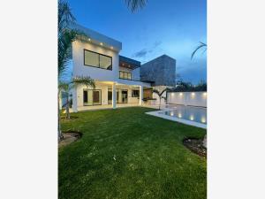 Casa en venta en Lomas de Cocoyoc, Atlatlahucan, Morelos