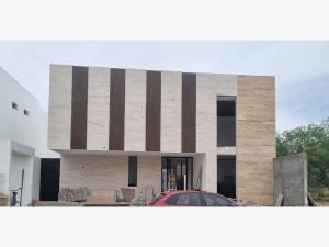 Casa en venta en Real del Nogalar, Torreón, Coahuila de Zaragoza