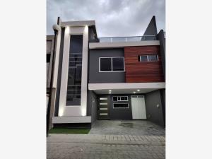 Casa en venta en Lomas de Angelópolis, San Andrés Cholula, Puebla Casa en venta en Lomas de Angelópolis, San Andrés Cholula, Puebla