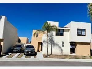 Casa en venta en Puerta Real, Corregidora, Querétaro