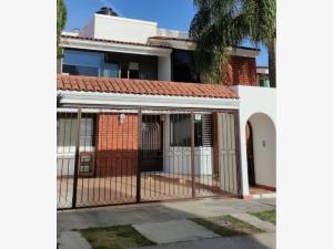Casa en renta en Bugambilias, Zapopan, Jalisco