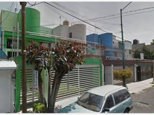 Casa en remate en Prado Coapa 2A Sección, Tlalpan, Ciudad de México