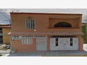 Casa en remate en Jacarandas, Tepic, Nayarit