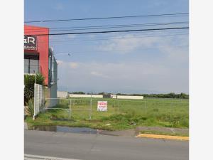 Terreno en venta en Llano Grande (El Salitre), Metepec, México