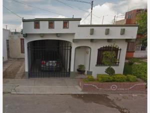 Casa en remate en Valle del Country, Tepic, Nayarit