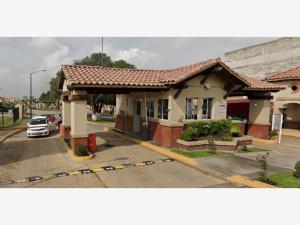 Casa en venta en Real Granada, Tecámac, México