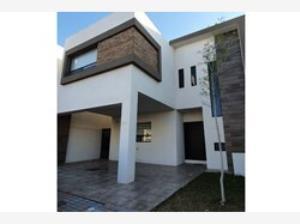 Casa en renta en Privanzas del Campestre, Arteaga, Coahuila de Zaragoza