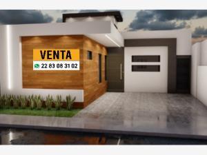 Casa en venta en Lomas de la Rioja, Alvarado, Veracruz de Ignacio de la Llave