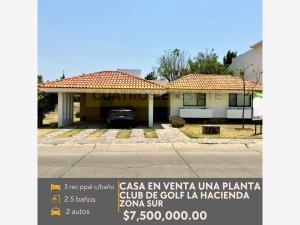 Casa en venta en La Hacienda de León Residencial y Golf, León, Guanajuato