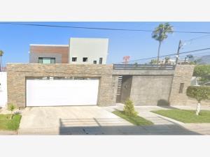Casa en venta en Playas de Tijuana Sección Jardines, Tijuana, Baja California