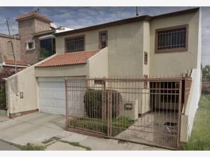 Casa en venta en Quintas del Sol, Chihuahua, Chihuahua