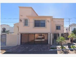 Casa en remate en Lomas de Cortes, Guaymas, Sonora
