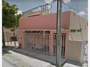 Casa en remate en Supermanzana 69, Benito Juárez, Quintana Roo