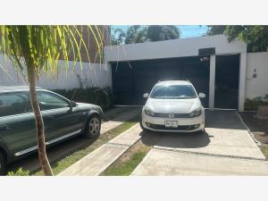 Casa en venta en Lomas Cuarta Sección, San Luis Potosí, San Luis Potosí