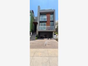 Casa en venta en Puerta Tres Marías Sur, Morelia, Michoacán de Ocampo