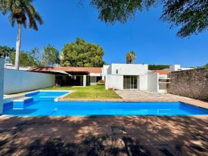 Casa en venta en Colinas de Santa Fe, Xochitepec, Morelos