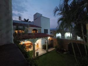 Casa en renta en Ahuatepec, Cuernavaca, Morelos Casa en renta en Ahuatepec, Cuernavaca, Morelos