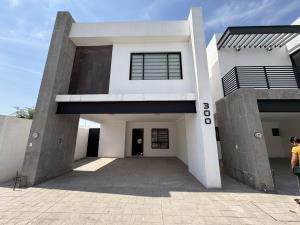 Casa en venta en Residencial Palma Real, Torreón, Coahuila de Zaragoza