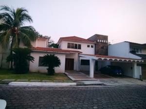 Casa en venta en Club de Golf Villa Rica, Alvarado, Veracruz de Ignacio de la Llave