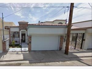 Casa en venta en Calafia, Mexicali, Baja California