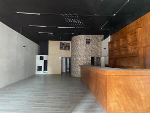 Local en renta en Xinantecatl, Metepec, México