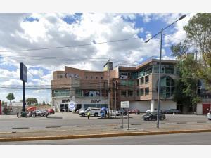 Edificio en remate en San Mateo Cuautepec, Tultitlán, México