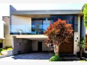 Casa en venta en Lomas de Angelópolis, San Andrés Cholula, Puebla Casa en venta en Lomas de Angelópolis, San Andrés Cholula, Puebla